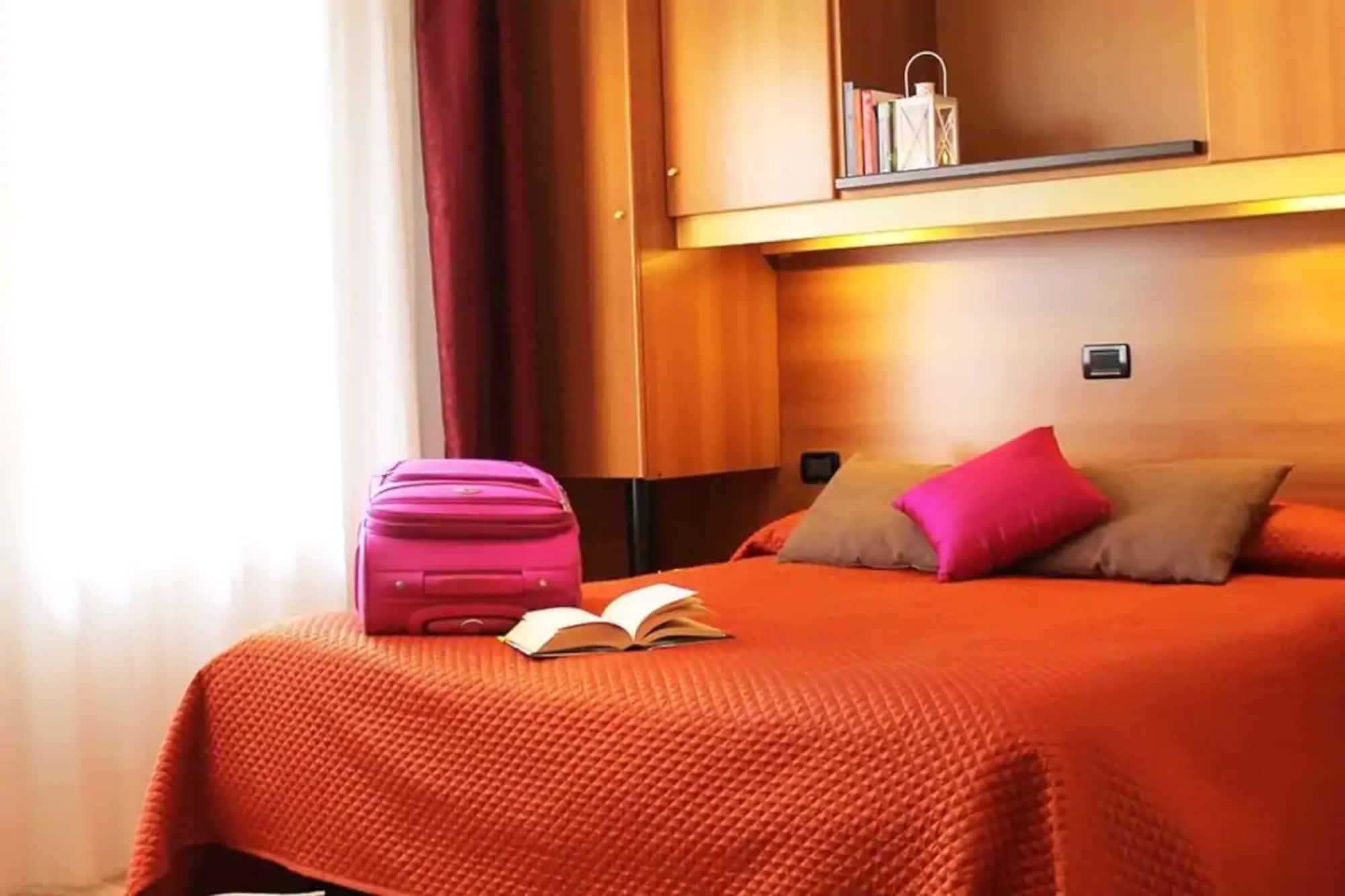Hotel Sole Соттомарина Экстерьер фото