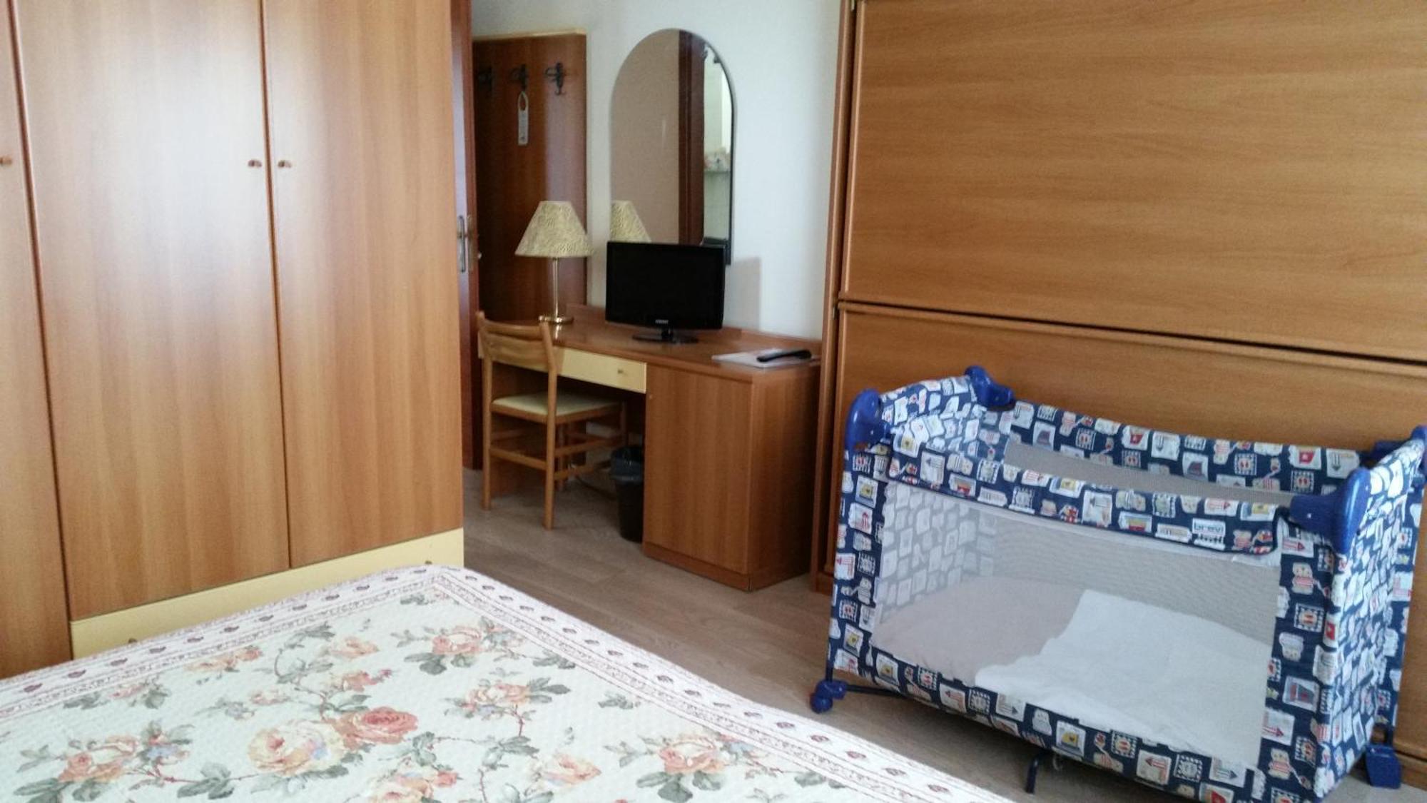 Hotel Sole Соттомарина Номер фото