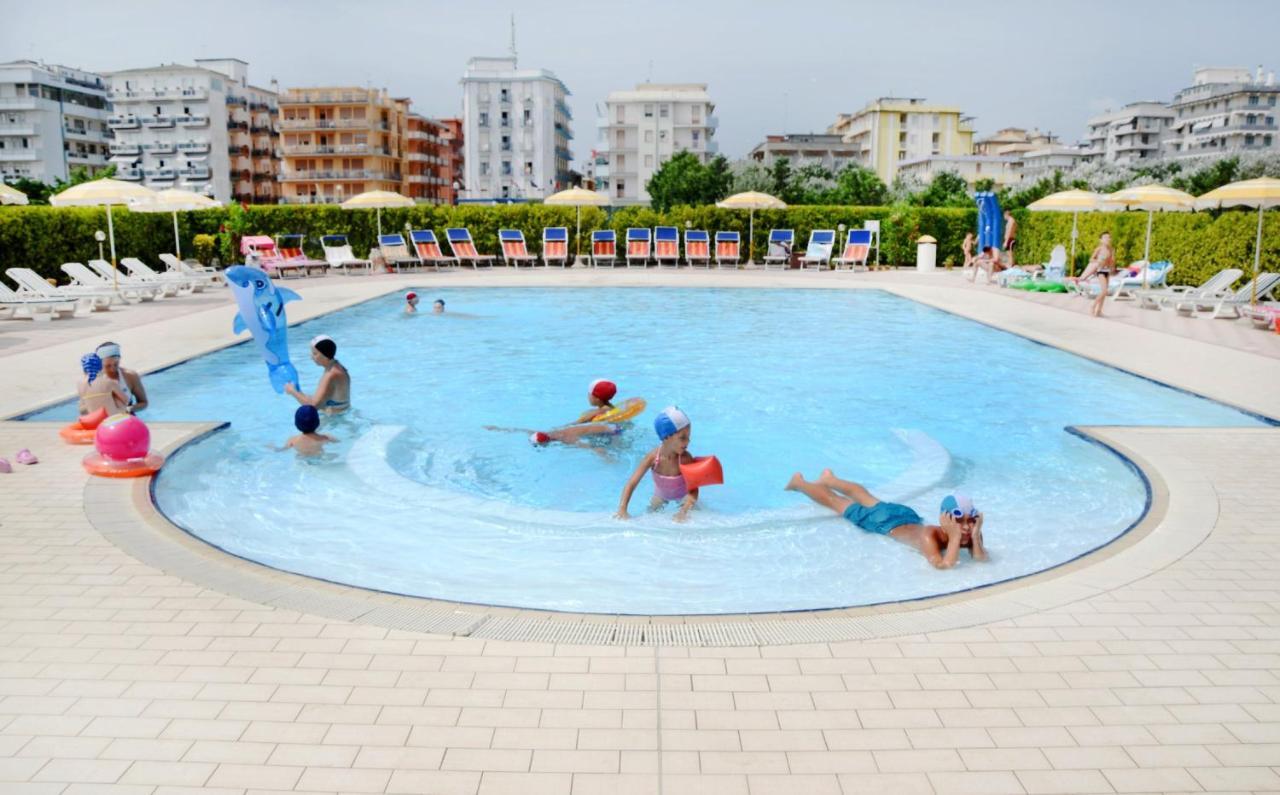Hotel Sole Соттомарина Экстерьер фото