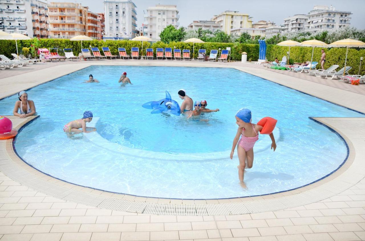 Hotel Sole Соттомарина Экстерьер фото